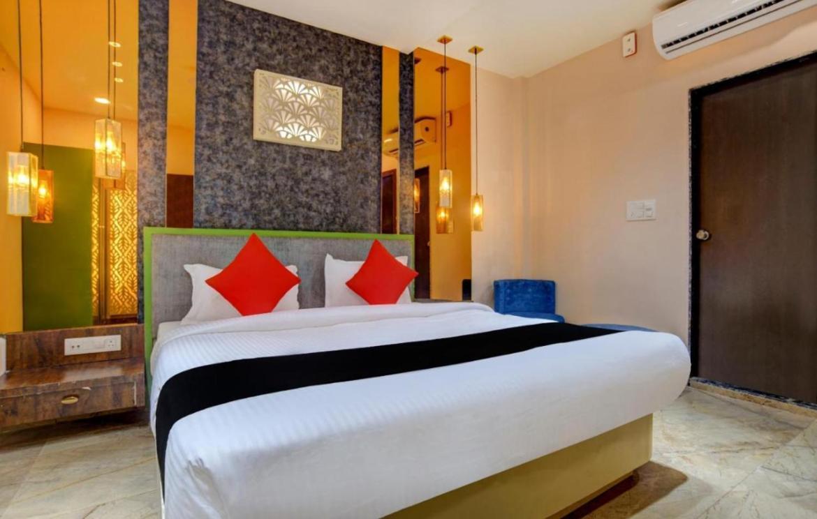 Hotel Vrindavan Prosperity Экстерьер фото